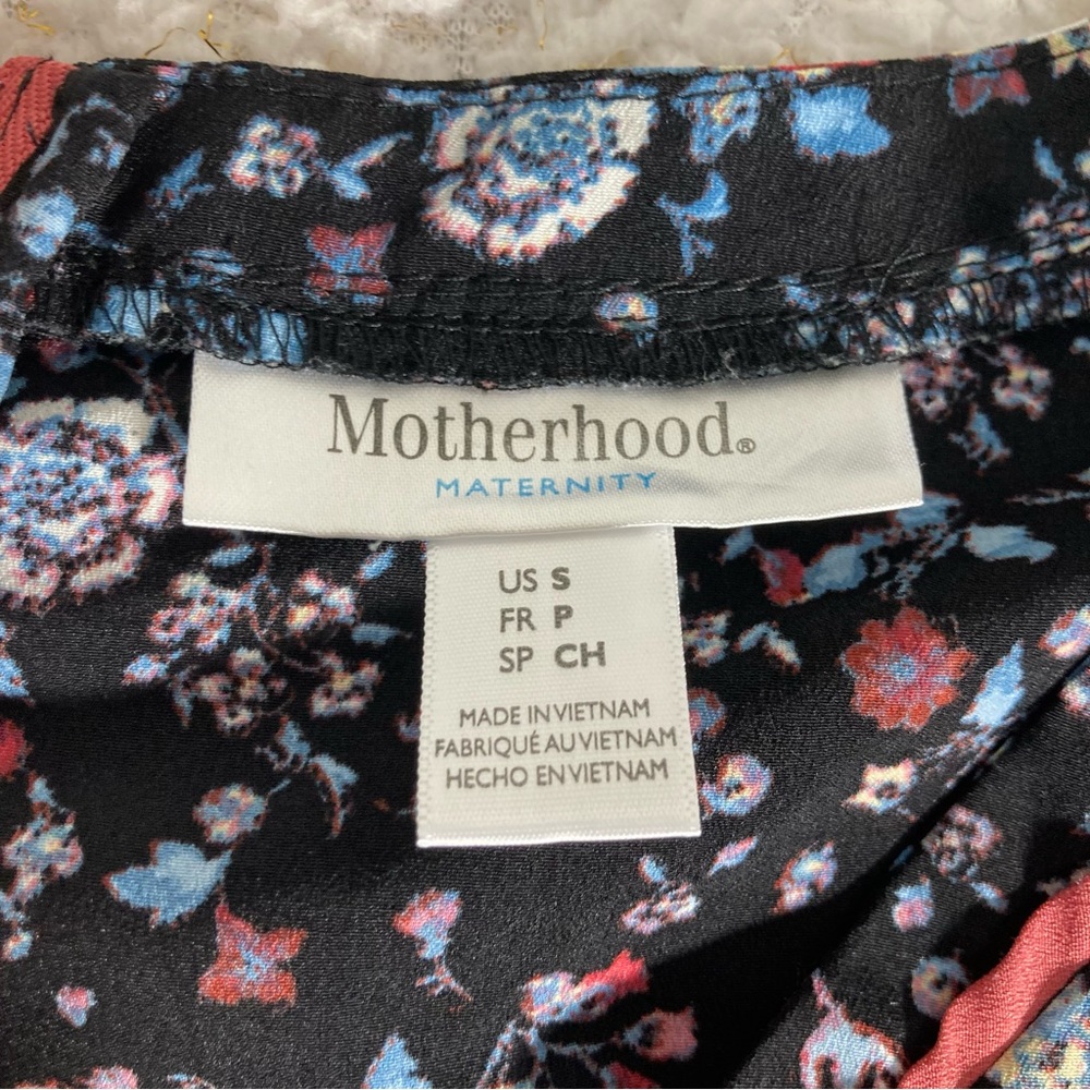 ๐คฐโจ Motherhood Maternity Floral Top โ Sweet & Comfortable Style ๐ธ๐ - Picture 9 of 12